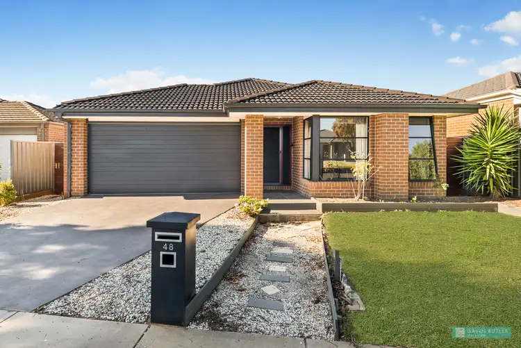 48 Greenfield Dr, Epsom VIC 3551