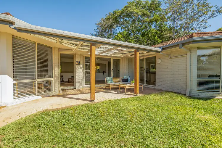 Fourth view of Homely house listing, 10 Goolara Ct, Ocean Shores NSW 2483