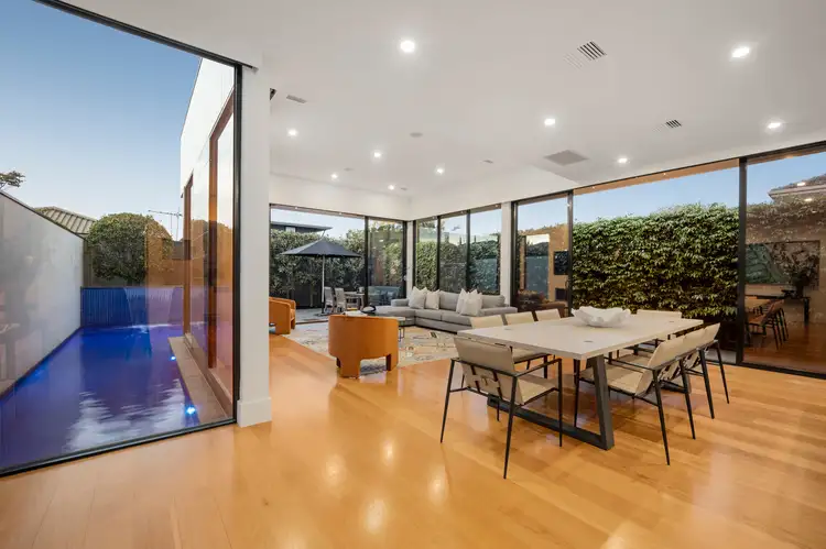 1D Regent St, Brighton East VIC 3187