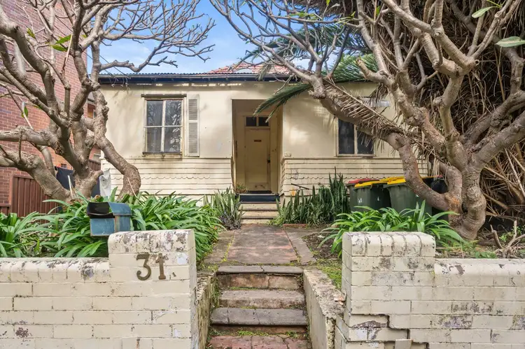 31 Fisher St, Petersham NSW 2049