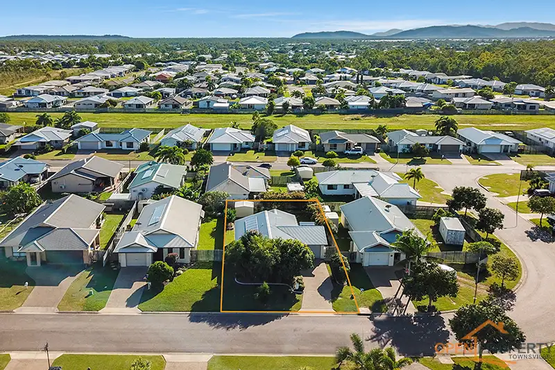 Main view of Homely house listing, 5 Lashmar Cres, Deeragun QLD 4818