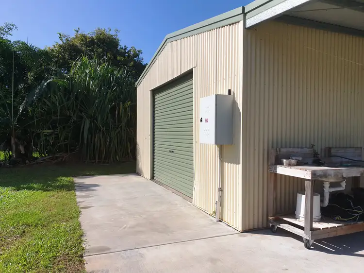 19 Hawthorne Dr, Kurrimine Beach QLD 4871
