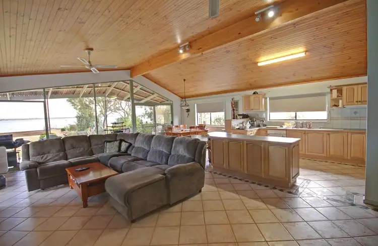 Sixth view of Homely house listing, 3 Green Court, Eagle Point VIC 3878