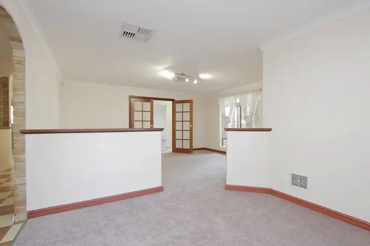 Fifth view of Homely house listing, 10 Cobb Place, Gosnells WA 6110
