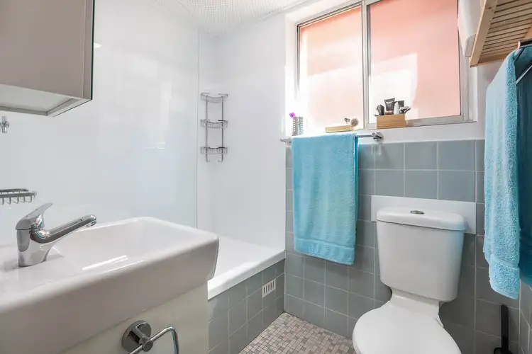 Fifth view of Homely unit listing, 17/10 Bank Street, Meadowbank NSW 2114