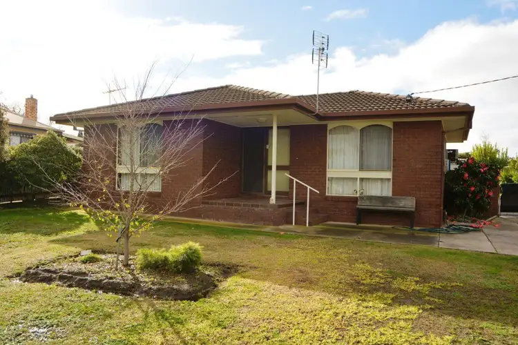 72 Barnes Street, Stawell VIC 3380