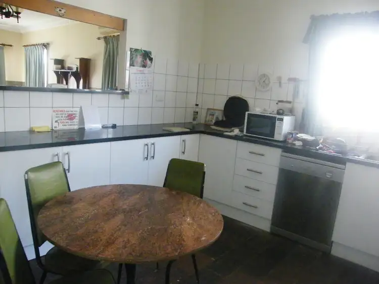 Second view of Homely house listing, 5 Enid St, Bairnsdale VIC 3875
