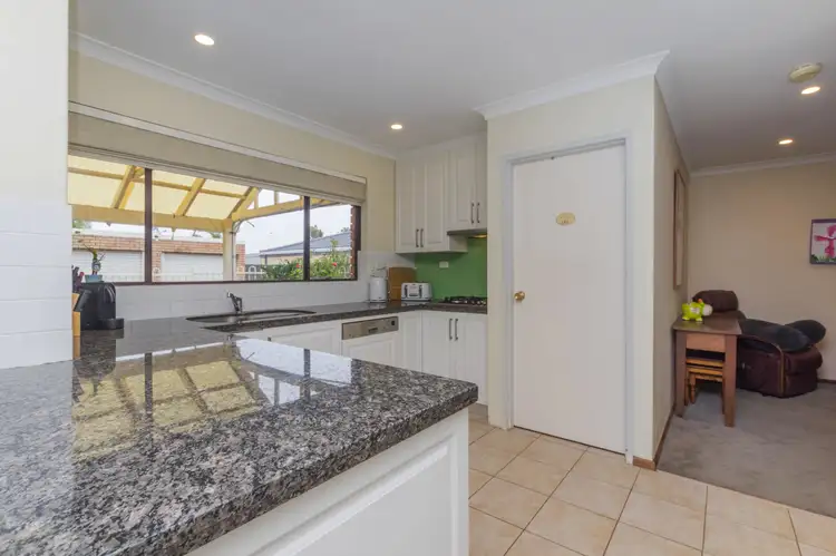 Seventh view of Homely house listing, 8 Finch Ct, Kingsley WA 6026