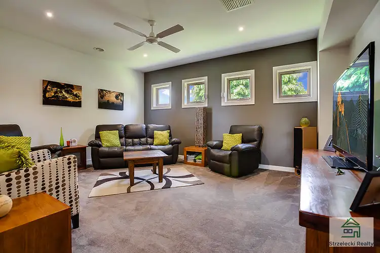 Second view of Homely house listing, 44 Murray St, Trafalgar VIC 3824