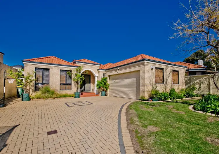 14 Shadycroft Retreat, Dianella WA 6059