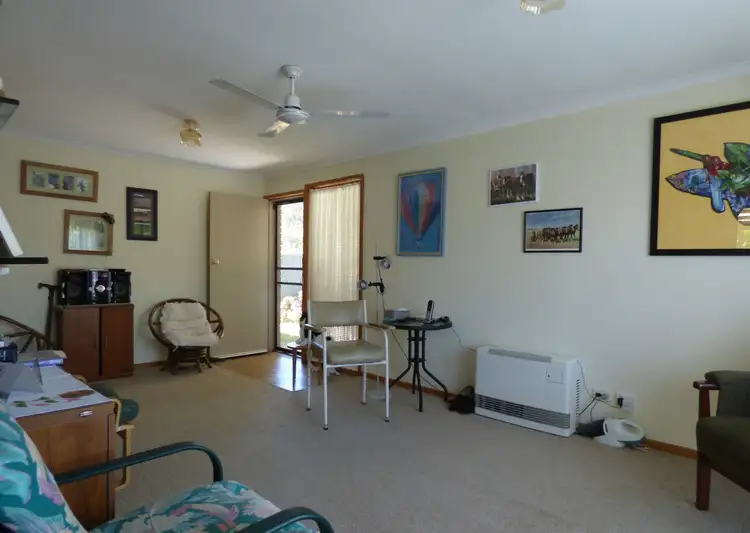 Sixth view of Homely house listing, 11 Hakea Court, Benalla VIC 3672