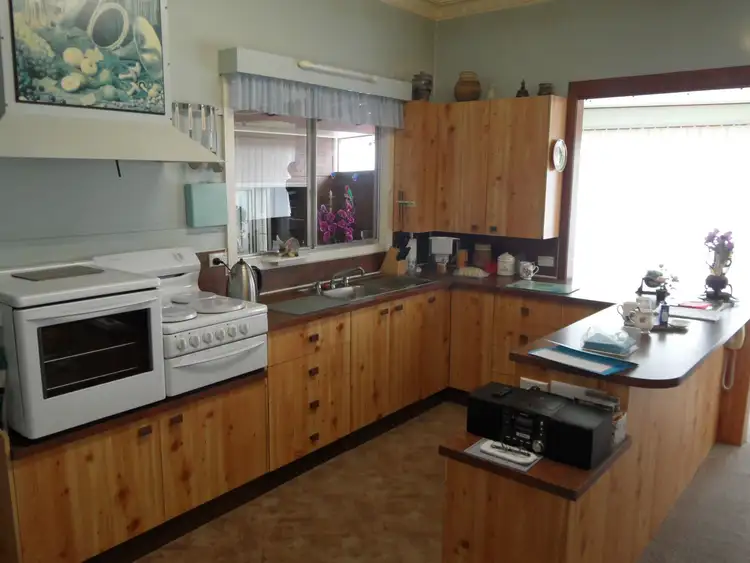 Fifth view of Homely house listing, 134 Folkestone Street, Stanthorpe QLD 4380
