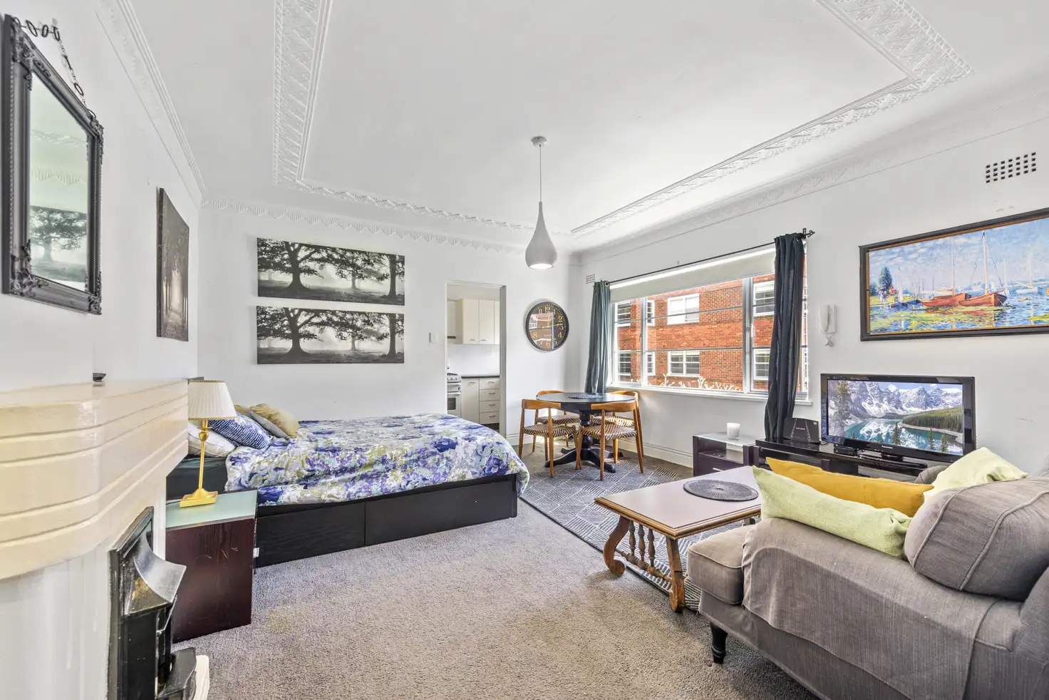 Main view of Homely studio listing, Unit 17/9 Esplanade, Elizabeth Bay NSW 2011