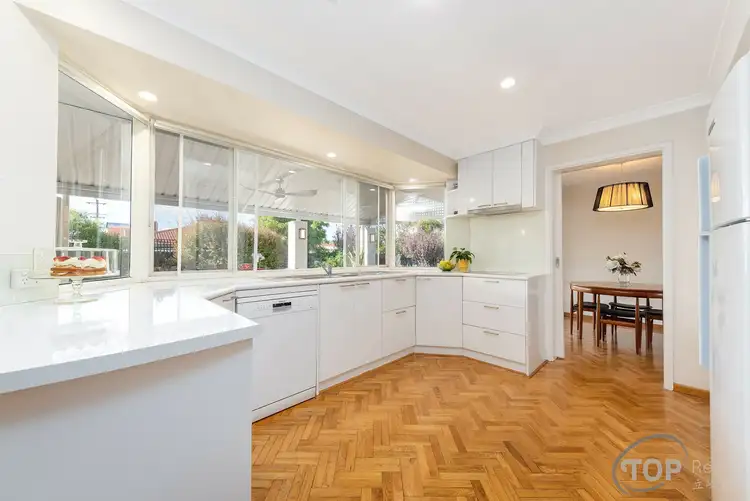 Sixth view of Homely house listing, 20 Meldreth Court, Willetton WA 6155