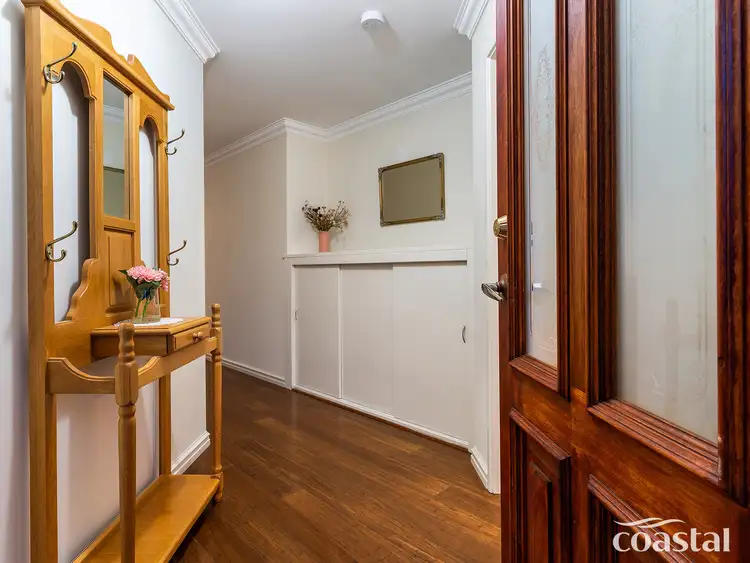 Sixth view of Homely house listing, 4 Walnut Way, Meadow Springs WA 6210