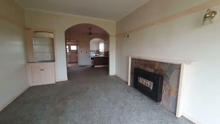 Second view of Homely house listing, 2 Doherty Ct, Traralgon VIC 3844