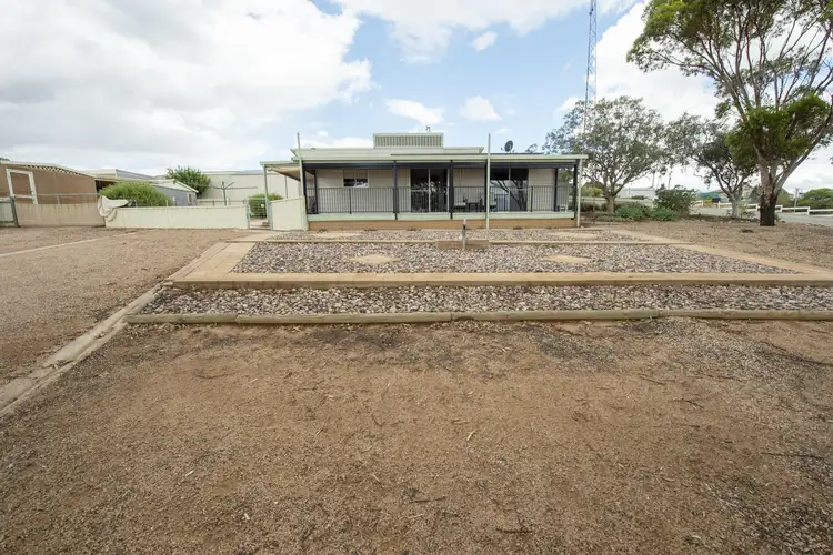 7 Mount Ferguson Dr