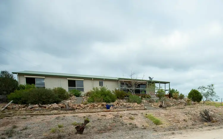 4 Spencer Lane, Weeroona Island SA 5495