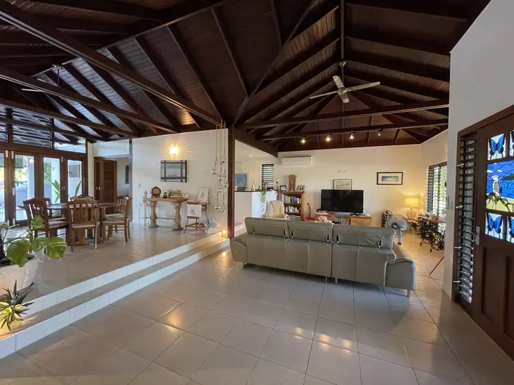 19 Mcnamara St, Wongaling Beach QLD 4852