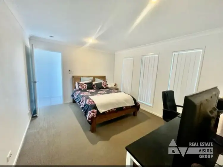 Fifth view of Homely house listing, 37 Thornton St, Emerald QLD 4720