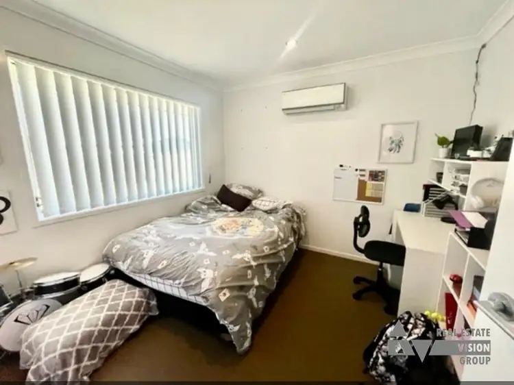 Seventh view of Homely house listing, 37 Thornton St, Emerald QLD 4720