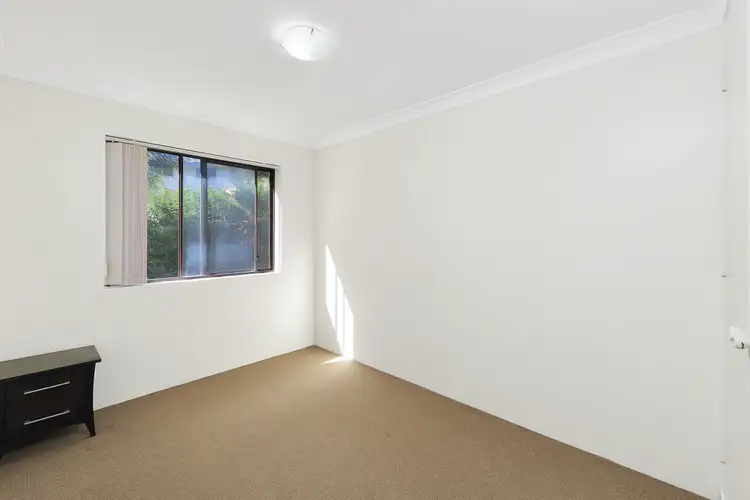 Sixth view of Homely unit listing, Unit 4/47 Rutland St, Coorparoo QLD 4151