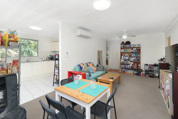 Fifth view of Homely unit listing, Unit 4/42 Pembroke Rd, Coorparoo QLD 4151