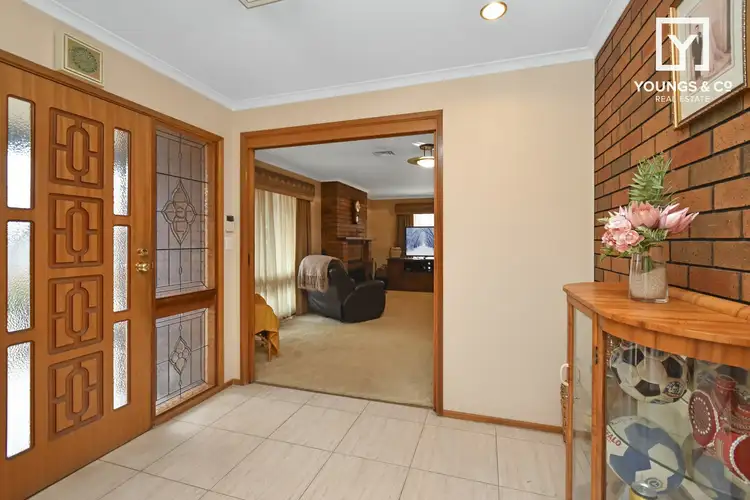Second view of Homely house listing, 6 Cawthray Ct, Shepparton VIC 3630