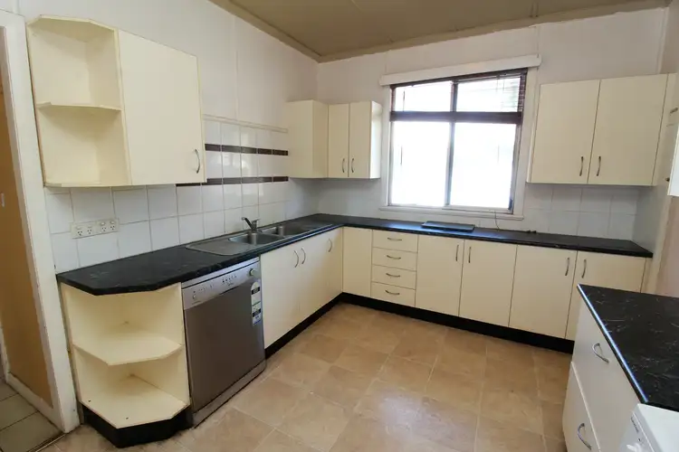 5 Second Ave, Mount Isa QLD 4825