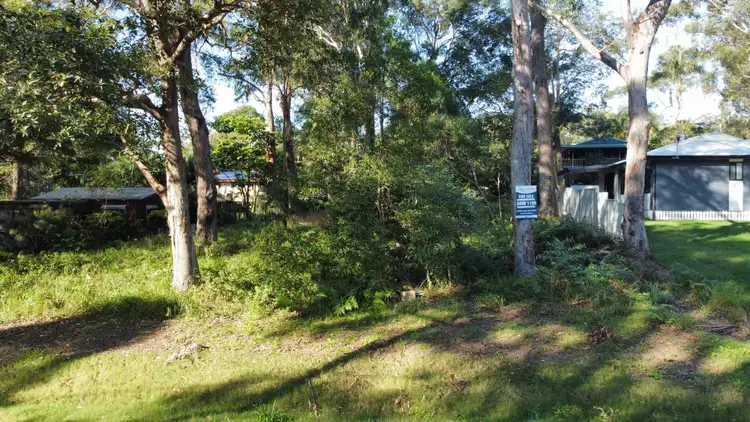 12 Lau St, Russell Island QLD 4184