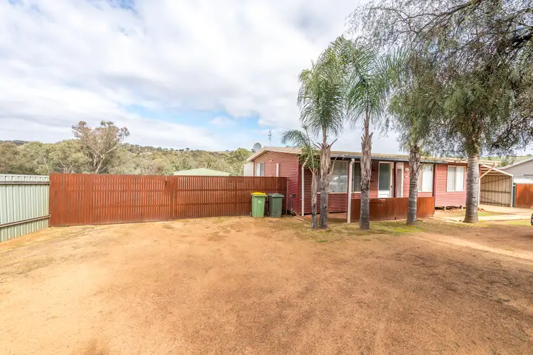 21 Toodyay St