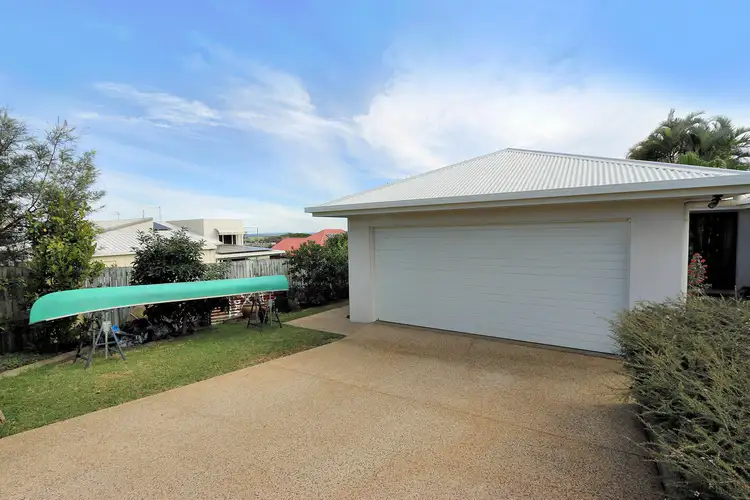 Fifth view of Homely house listing, 19 Linden Cres, Qunaba QLD 4670