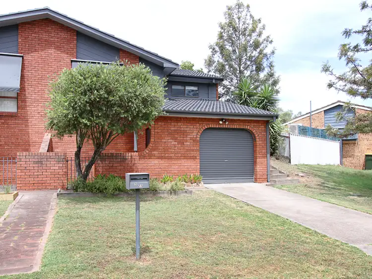 Main view of Homely townhouse listing, Unit 2/27 Simpson Tce, Singleton NSW 2330