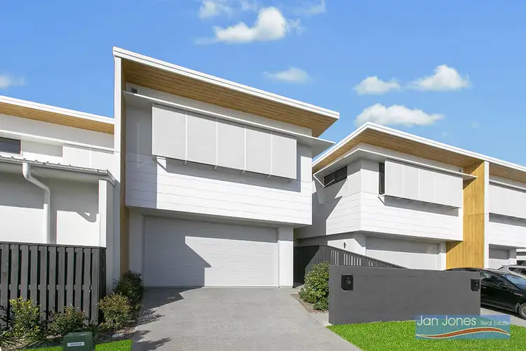 Second view of Homely house listing, 10 Whitehaven Rd, Newport QLD 4020