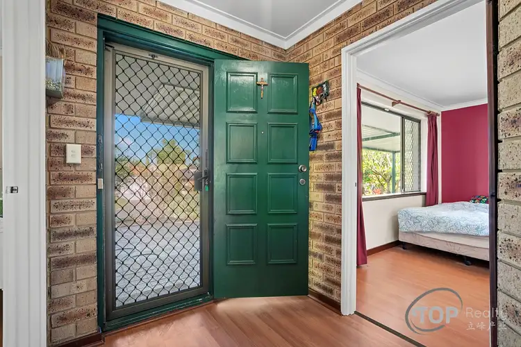 Sixth view of Homely house listing, 10 Arreton Close, Willetton WA 6155