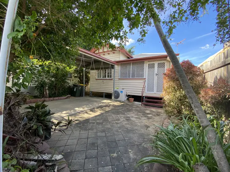 147 Murray Lane, The Range QLD 4700
