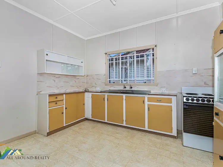 Fifth view of Homely house listing, 92 Lindwall Street, Upper Mount Gravatt QLD 4122