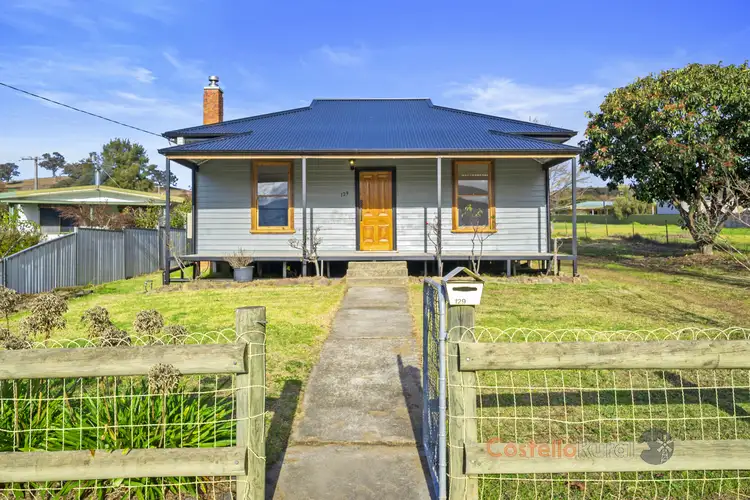 129 Hanson St, Corryong VIC 3707