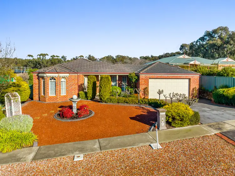 Main view of Homely house listing, 9 Alpina Pl, Kangaroo Flat VIC 3555