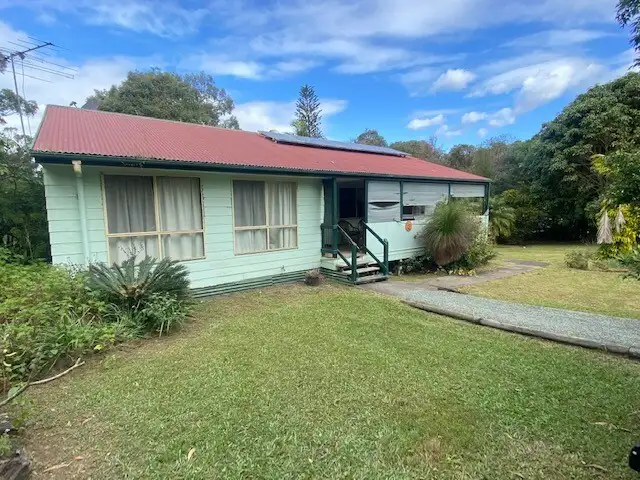 8-12 Florence St, Macleay Island QLD 4184