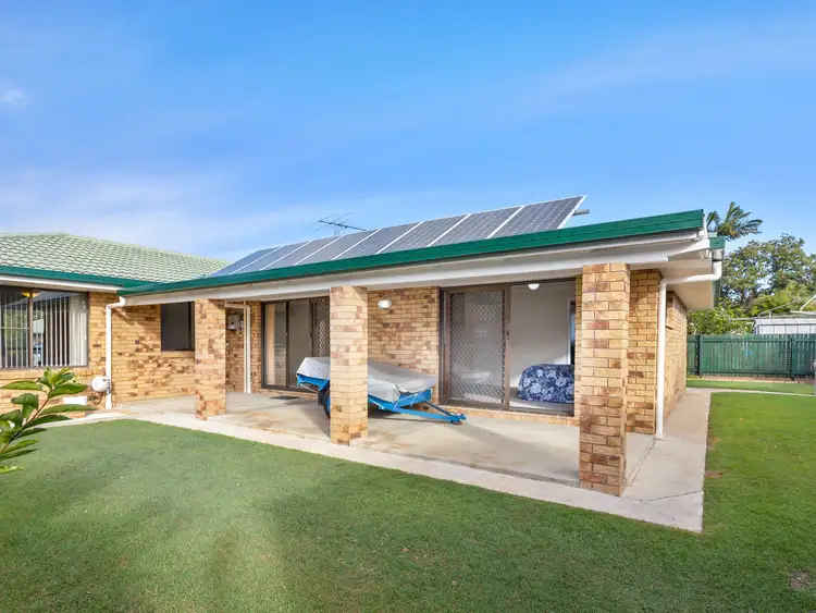 Third view of Homely house listing, 7 Carter Ct, Sandstone Point QLD 4511