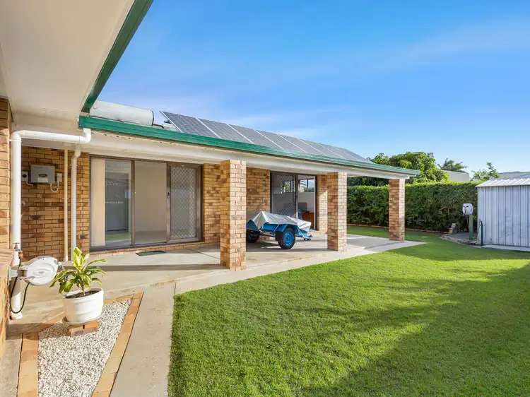 Fourth view of Homely house listing, 7 Carter Ct, Sandstone Point QLD 4511