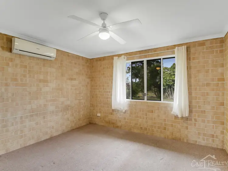 Sixth view of Homely house listing, 10 Lockett Cl, Oakhurst QLD 4650