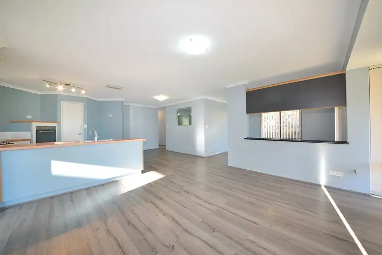 Seventh view of Homely house listing, 15 Messina Dr, Sinagra WA 6065