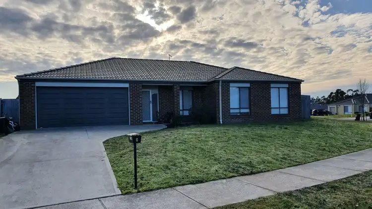 8 Graduation Place, Churchill VIC 3842