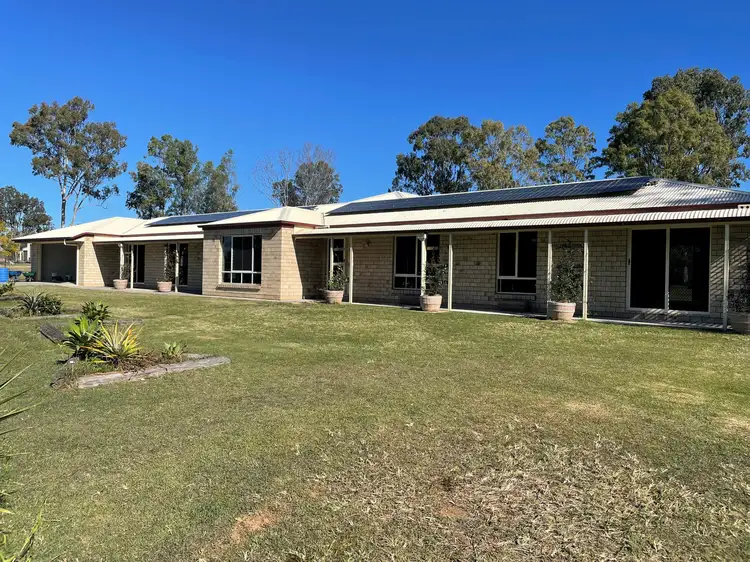 7 Cockatoo Dr, Adare QLD 4343