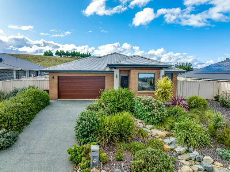 Main view of Homely house listing, 29 Swan Loop, Goulburn NSW 2580