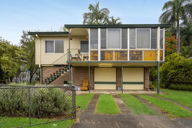 8 Cypress St, Woodridge QLD 4114