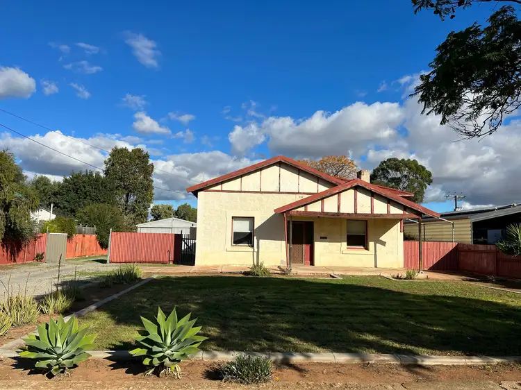 11 Arthur Street, Port Pirie SA 5540