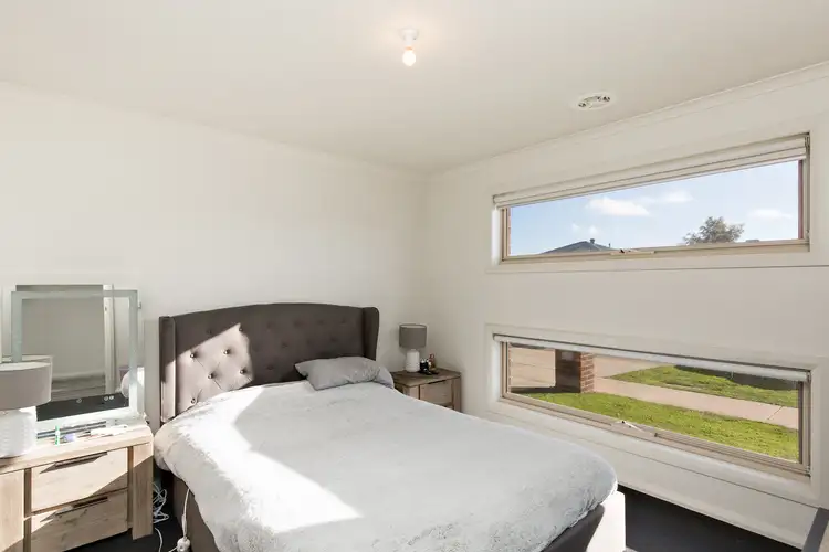Seventh view of Homely house listing, 6 Anton Dr, Alfredton VIC 3350